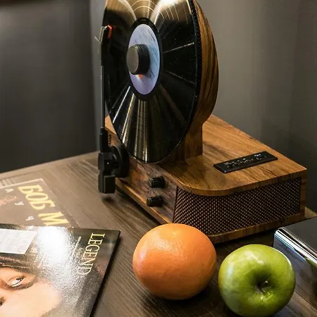 Design-hotel And Rumors 3*