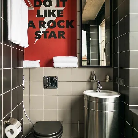 Hotel Design-hotel Rooms&rumors 3*