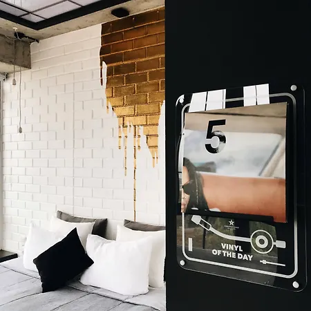 Design-hotel Rooms&rumors 3*