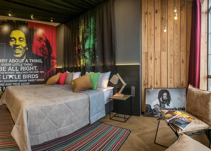 Design-hotel And Rumors Hotel Odesa