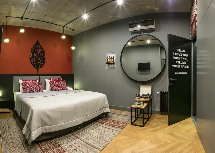 Hotel Design-hotel And Rumors 3*