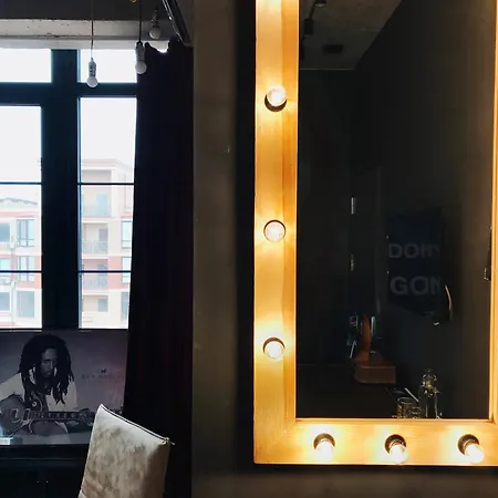 房间和房客设计酒店 酒店